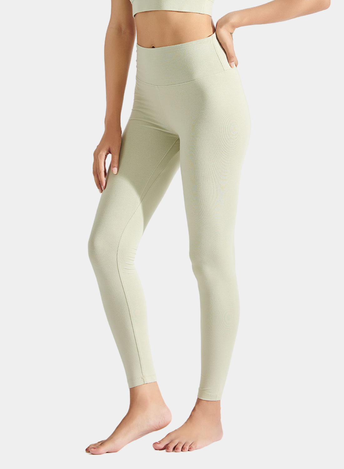 Aero on sale yoga pants