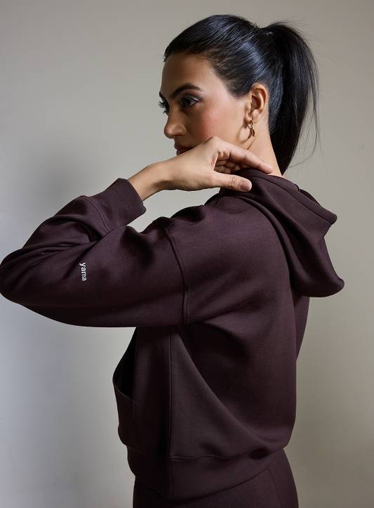 Aerobics Clothing Guide: Best Tops, Bottoms & Sports Bras for Impact Moves