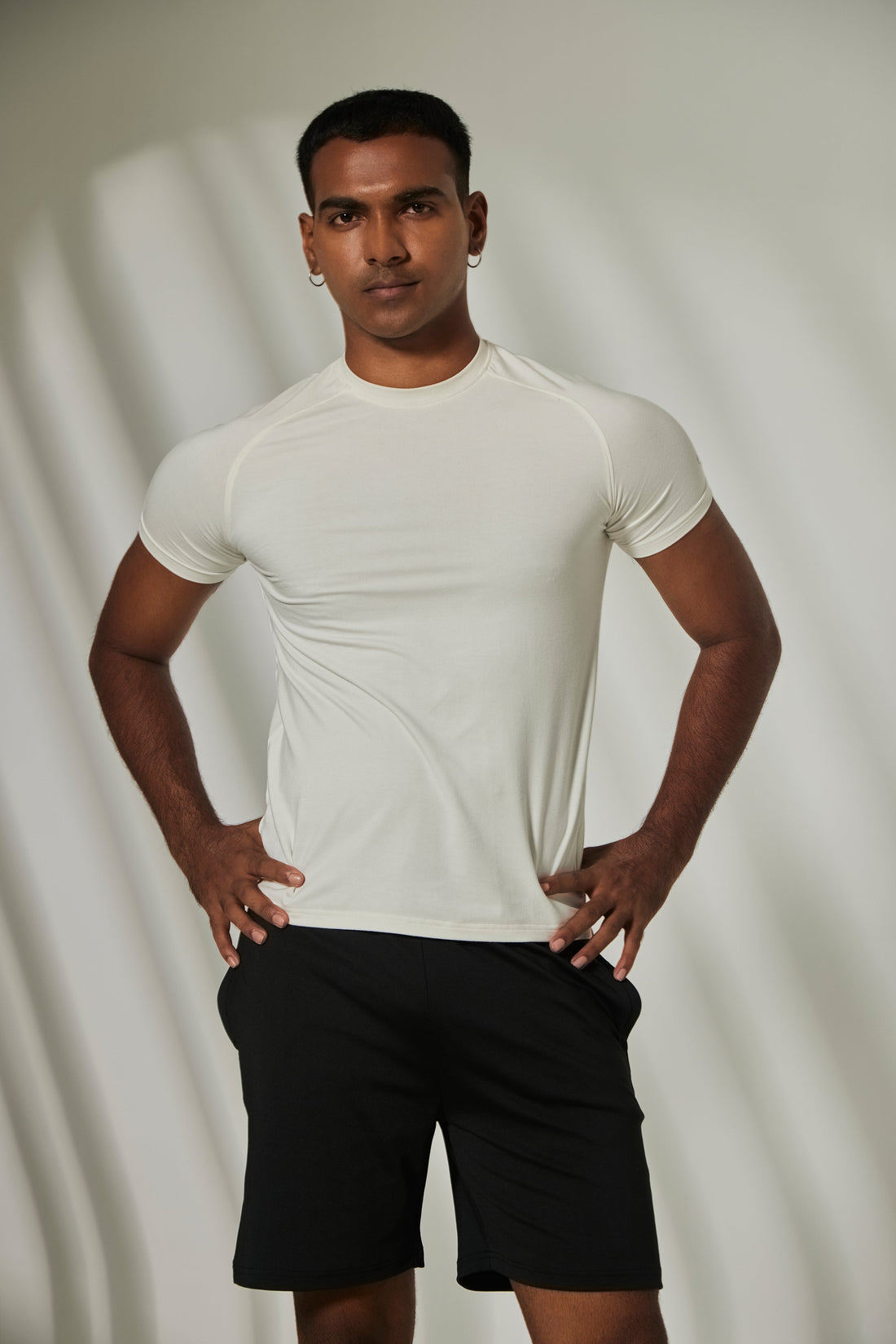 What Are Compression T-Shirts? Benefits, Uses & How They Work