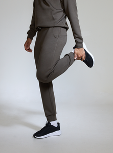 Aeroclouds Retreat Set Hoodie and Joggers Olive