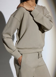 Aeroclouds Womens Retreat Crew Neck Beige