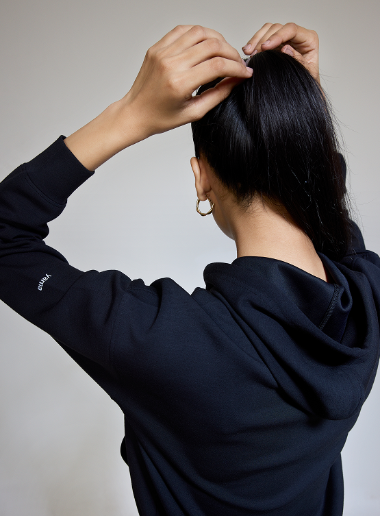 Aeroclouds Womens Retreat Hoodie Black