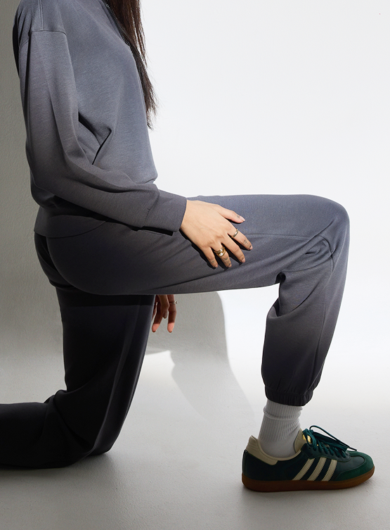 Aeroclouds Women's Retreat Jogger Pants Stone Grey