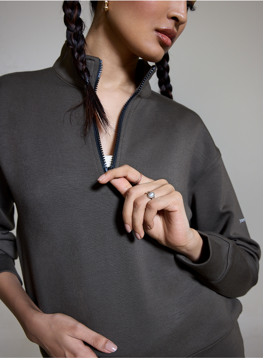 Aeroclouds Retreat Turtle Neck Pullover Olive