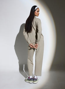 Aeroclouds Retreat Turtle Neck Pullover Beige