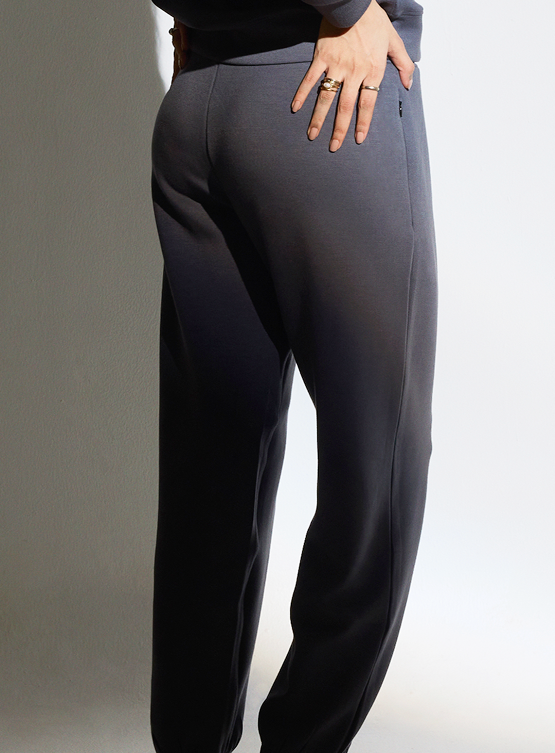 Aeroclouds Women's Retreat Jogger Pants Stone Grey