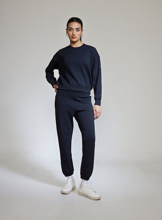 Aeroclouds Womens Retreat Crew Neck Black