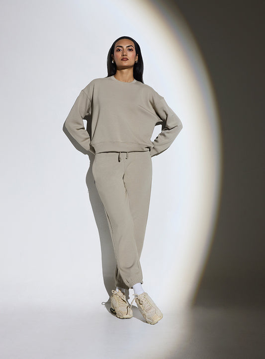 Aeroclouds Womens Retreat Crew Neck Beige