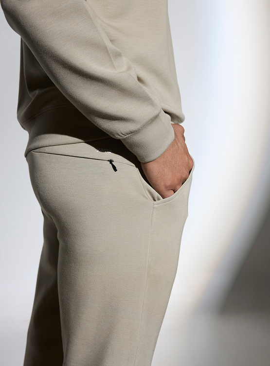 Aeroclouds Men's Retreat Jogger Pants Beige