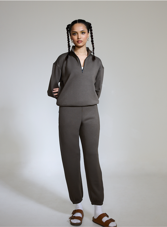 Aeroclouds Retreat Turtle Neck Pullover Olive