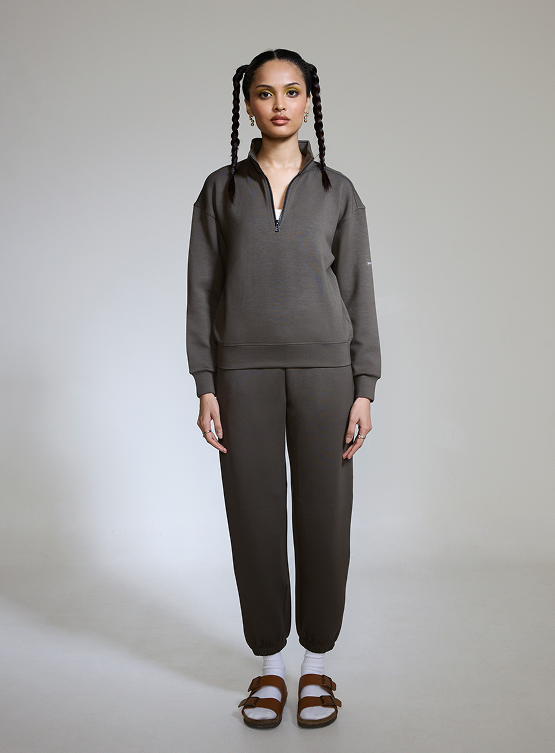 Aeroclouds Women's Retreat Jogger Pants Olive