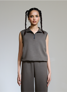 Aeroclouds Sleeveless Half Zipper Retreat Pullover Olive