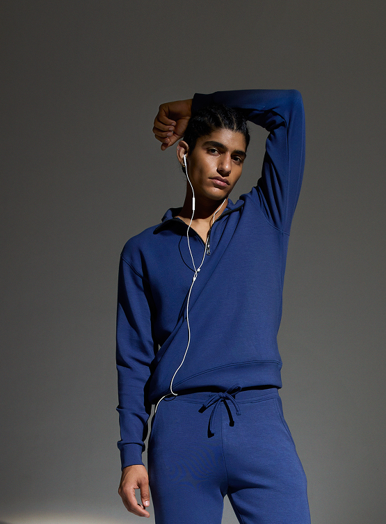 Aeroclouds Retreat Full Sleeve Pullover Luna Blue