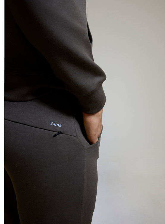 Aeroclouds Retreat Set Hoodie and Joggers Olive