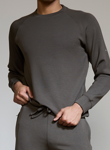 Aeroclouds Mens Retreat Crew Neck Olive