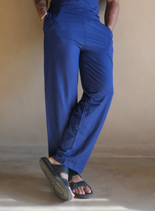 Aero Straight Fit Yoga Pants Navy Peony