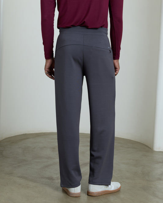 aeroclouds™ Straight Fit Pants