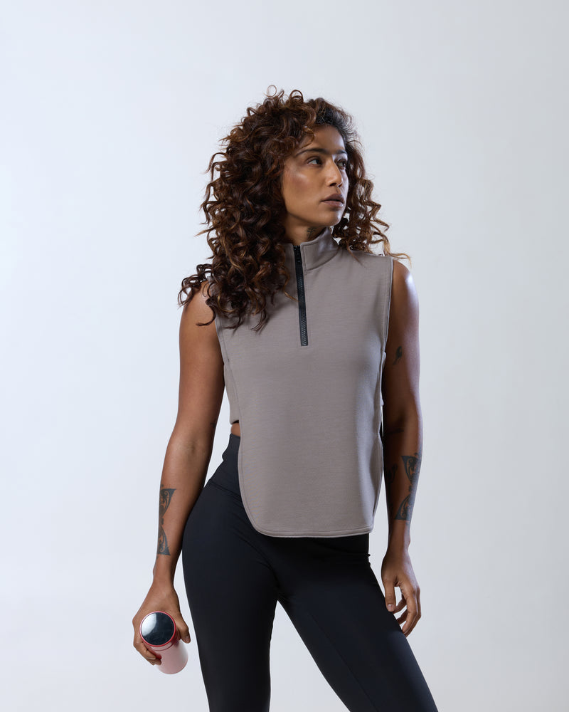 aeroclouds™ Sleeveless Cutout Pullover