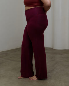 aeroyama™ Flared Yoga Pants