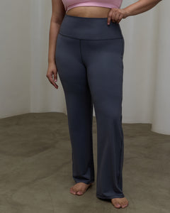 aeroyama™ Flared Yoga Pants