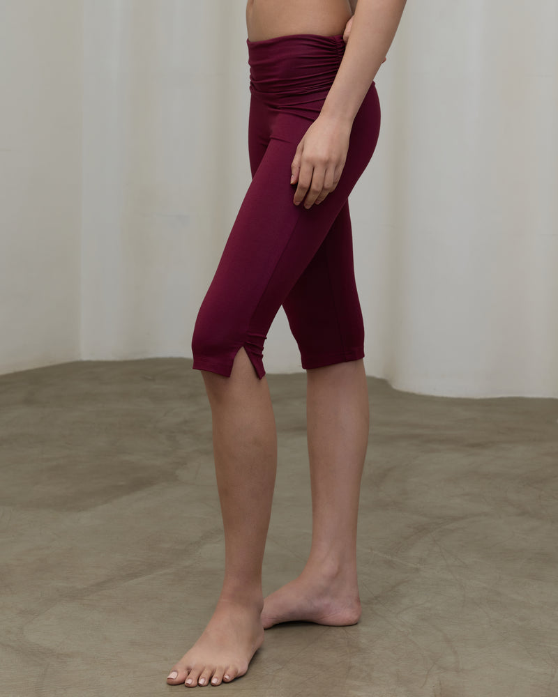 aeroyama™ Foldover Capri