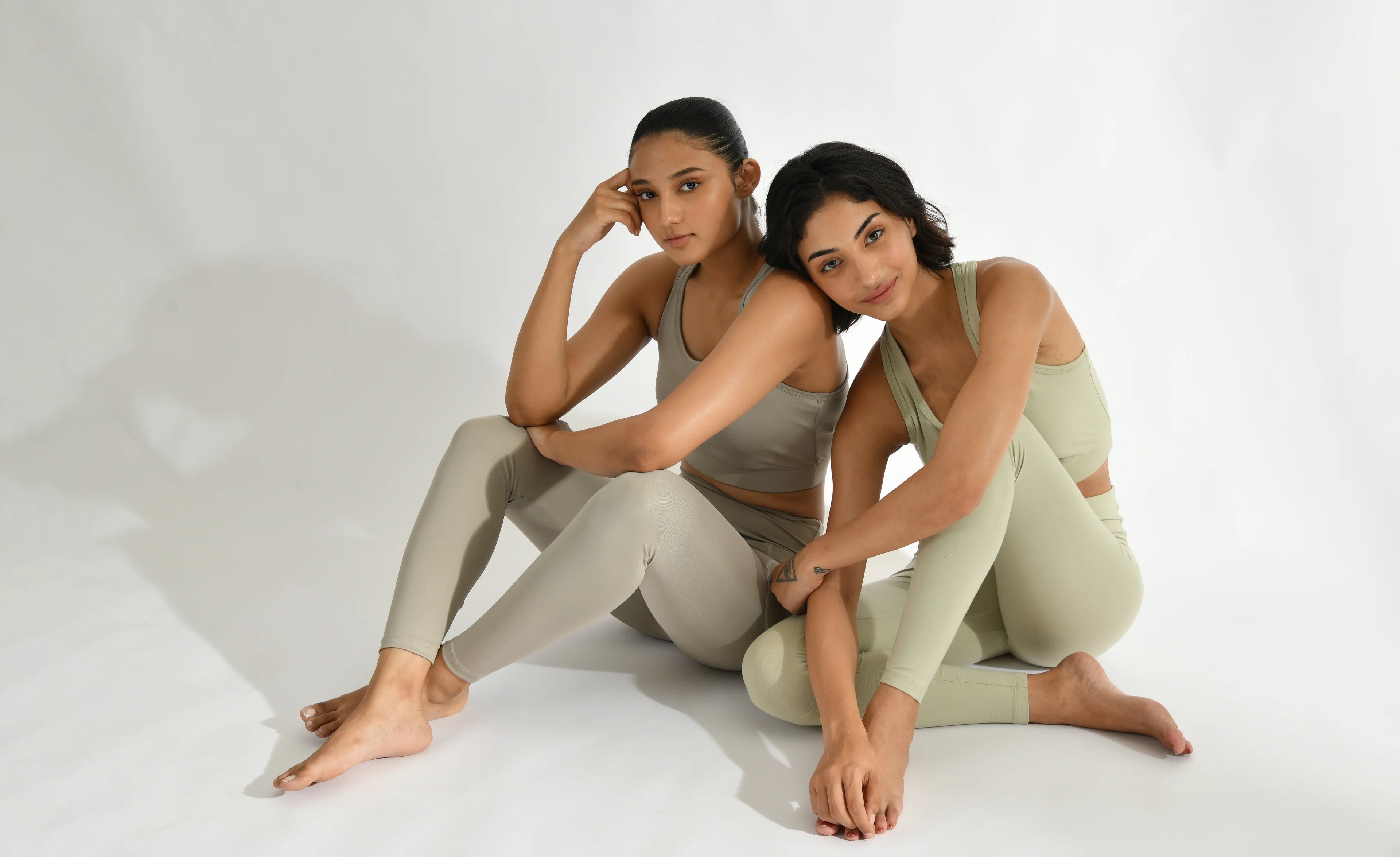 Buy Lion, Hand-sketched, Unique, Eco Yoga Leggings. Eco-friendly Yoga Pants.  Breathable, Organic Yoga Wear, High Waist Online in India 