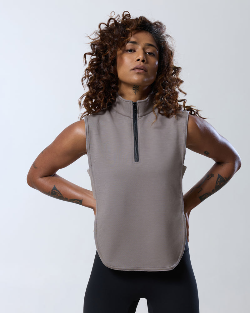 aeroclouds™ Sleeveless Cutout Pullover