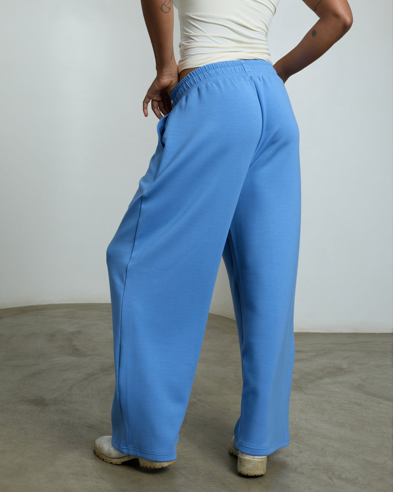 aeroclouds™ Wide Leg Easy Pants