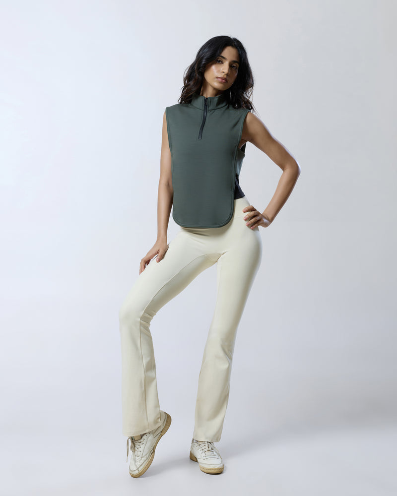 aeroclouds™ Sleeveless Cutout Pullover