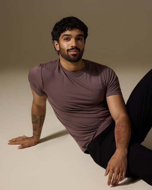 Aero Set Dusty Fig Regular Tee and Midnight Black Pants