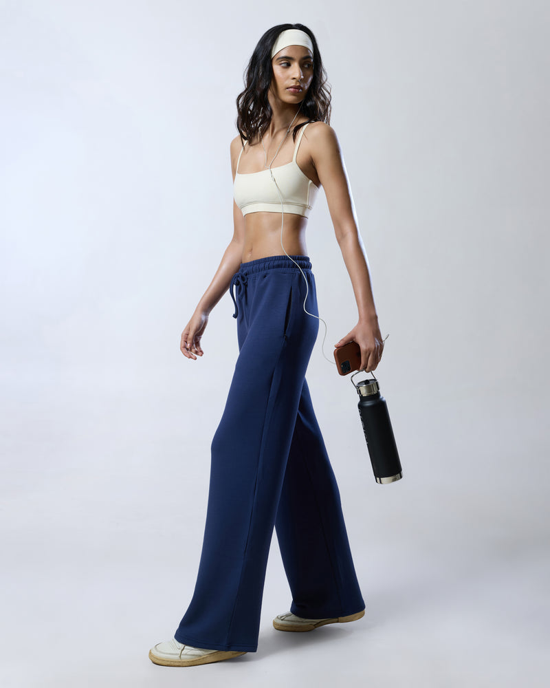 aeroclouds™ Wide Leg Pants