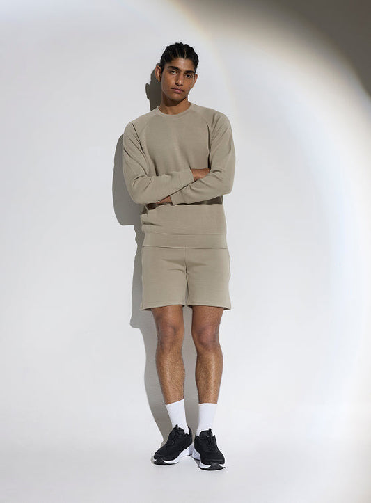 Aeroclouds Retreat Shorts Beige