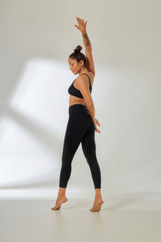 Aero Leggings Midnight Black