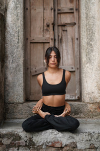 Flo Set Athletic Bra and Flared Yoga Pants Midnight Black