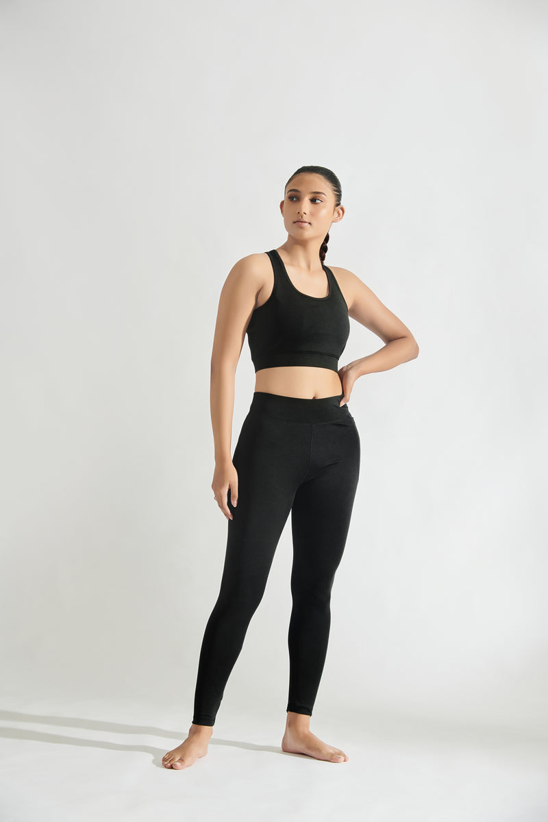 Flo Set Bra Top and Legging Midnight Black
